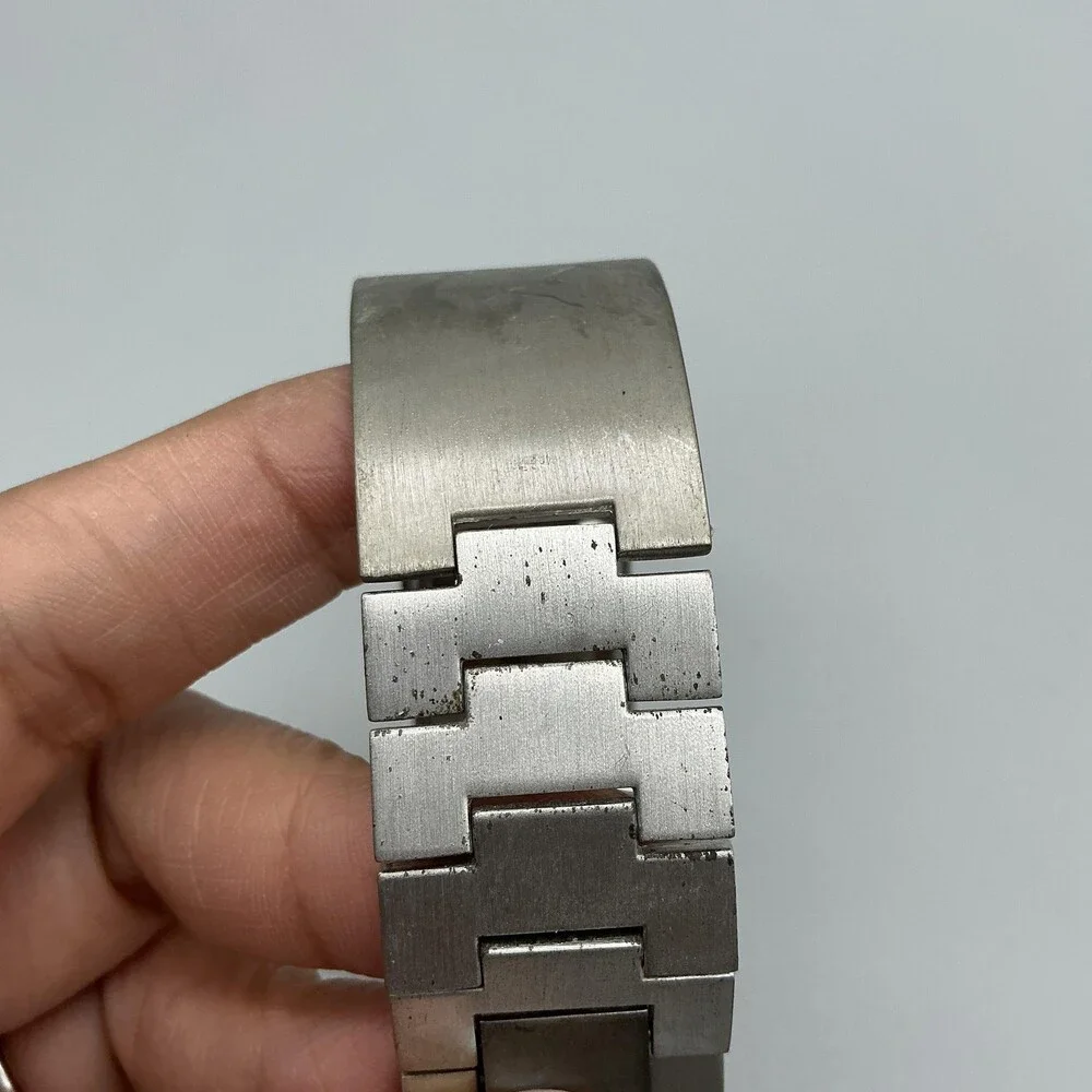 Os.Dandon Womens Watch 25mm Dual Time White Black Bracelet New Battery 7.75